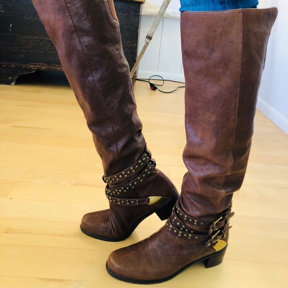 Stuart Weitzman Shoes - 🖤 Stuart Weitzman 🖤 Walnut Yeeha Boots